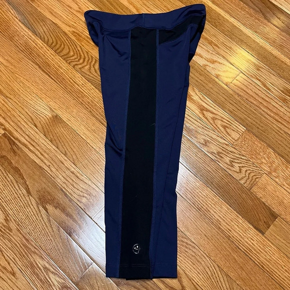 Zumba Wear XSpicy Navy Blue Capri Leggings - Size XS - VGUC - Navy Blue/Black - Picture 6 of 10